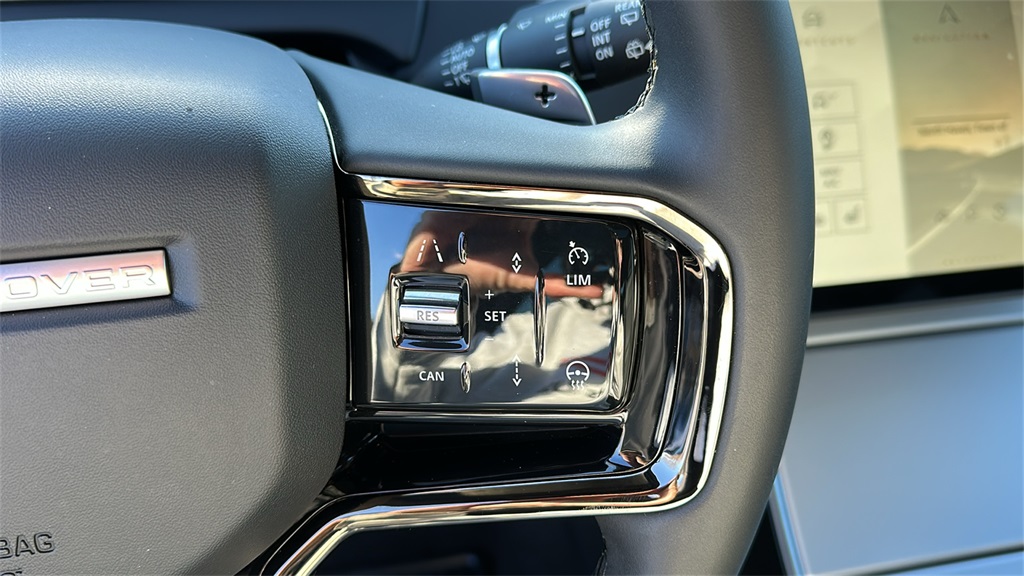 used 2024 Land Rover Range Rover Evoque car, priced at $38,913