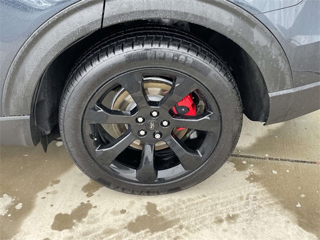 2022 Ford Explorer ST photo 4