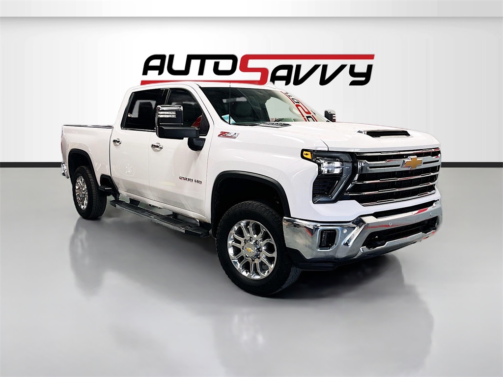 2025 Chevrolet Silverado HD LTZ's photo
