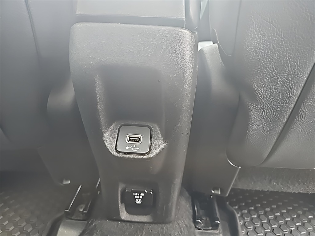 2022 Jeep Renegade Trailhawk photo 21