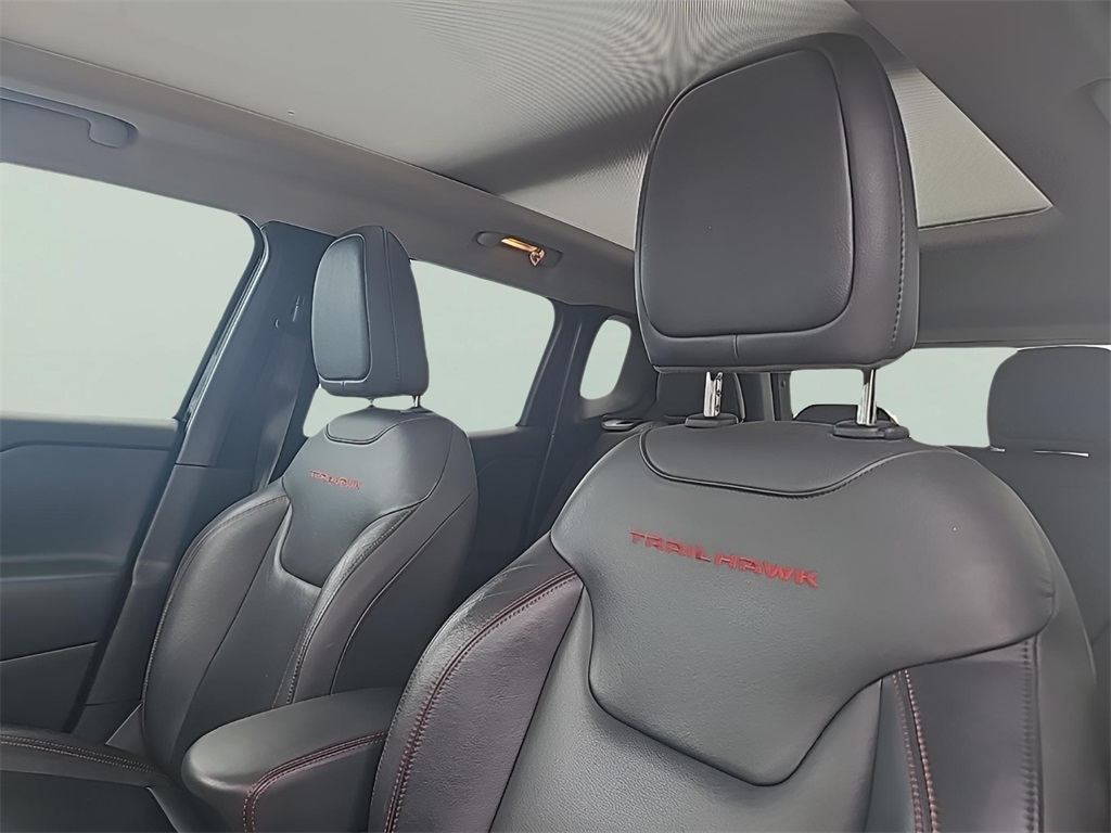 2022 Jeep Renegade Trailhawk photo 4
