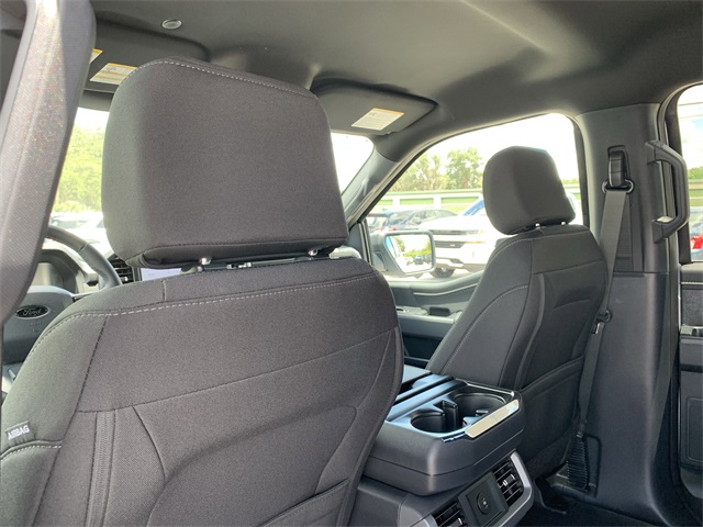 2025 Space White Metallic Ford F-150 XLT 4X4 Truck