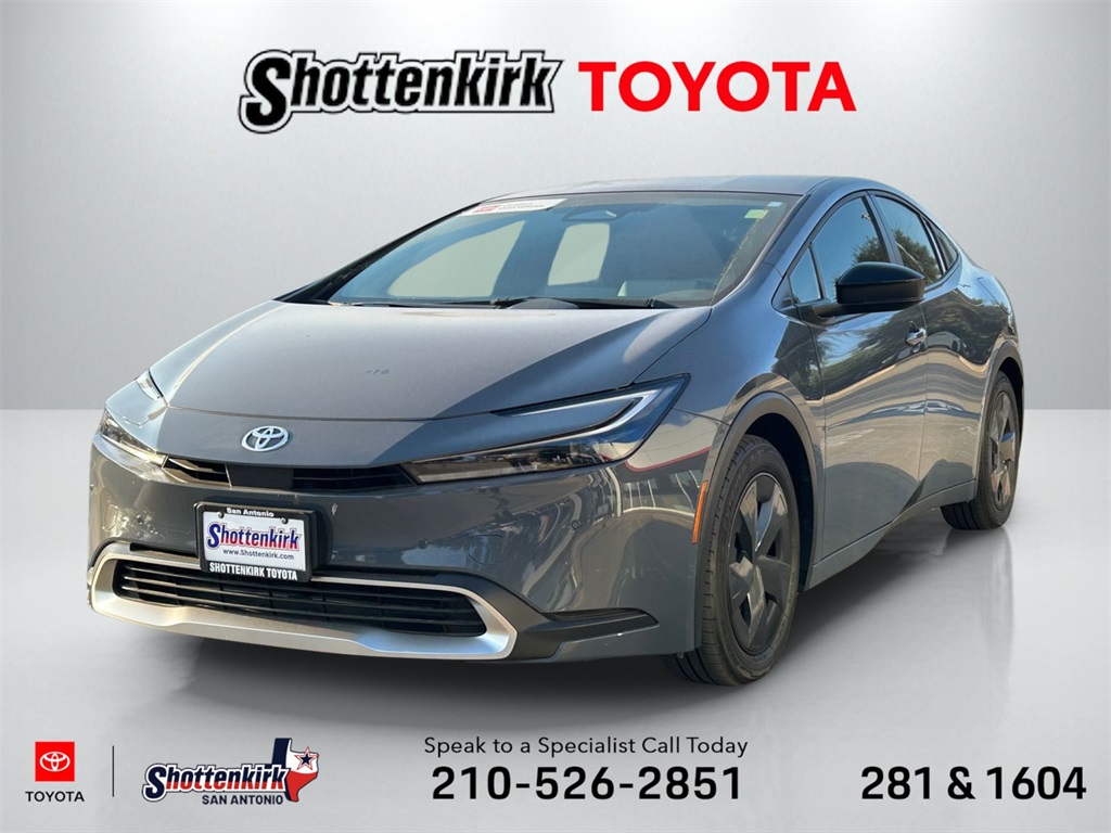 2024 Toyota Prius Prime SE's photo