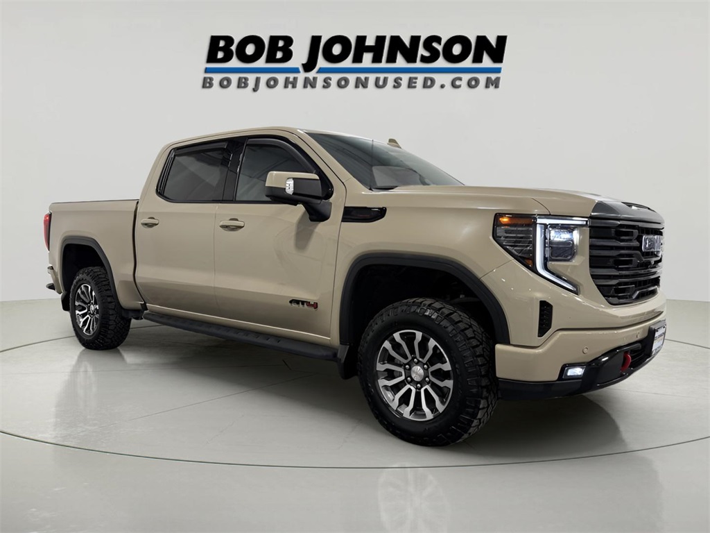 2023 GMC Sierra 1500 AT4's photo