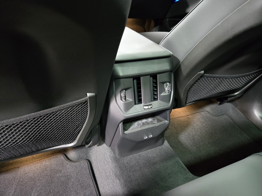 2025 Bmw X3 M50 photo 31
