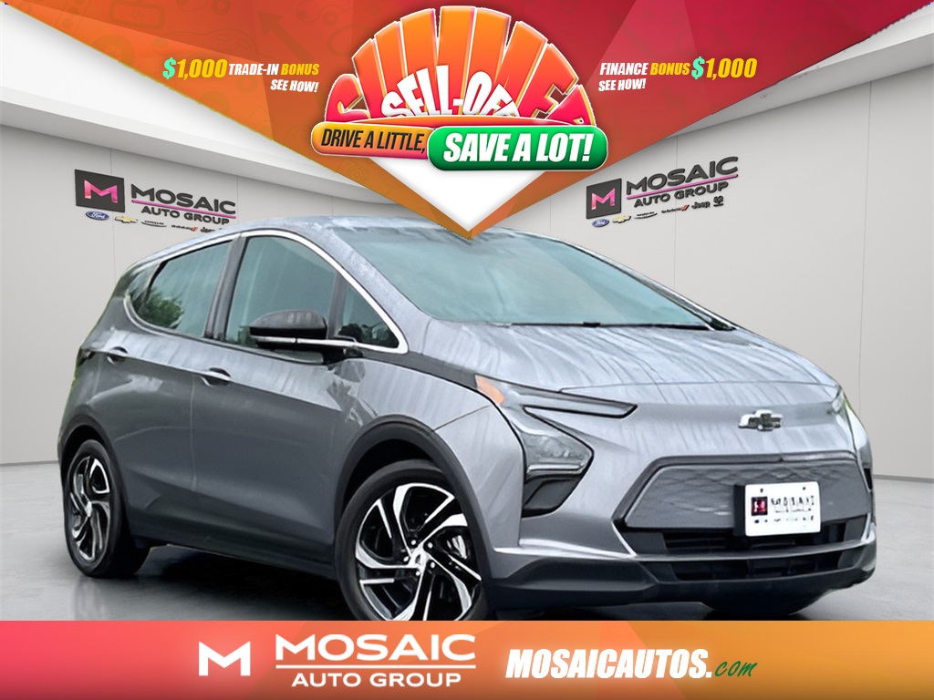Used 2023 Chevrolet Bolt EV 2LT Crossovers