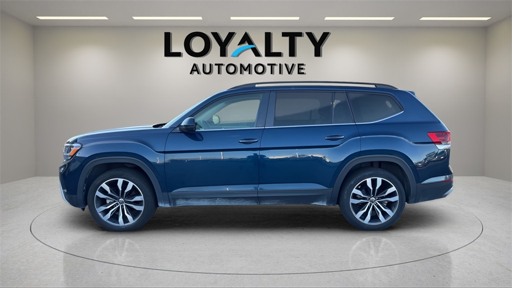 2022 Volkswagen Atlas V6 SE Technology photo 2
