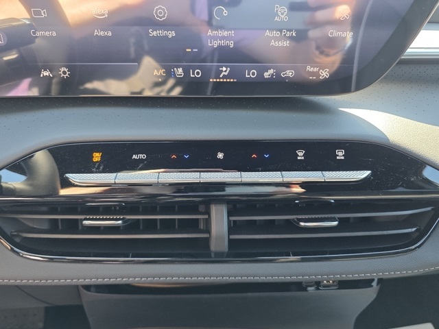2025 Buick Enclave Avenir