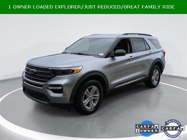 2022 Ford Explorer XLT's photo