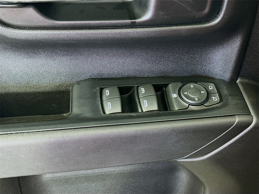 Photo of 2019 Chevrolet Silverado 1500 Custom in Myrtle Beach, SC - 18,  2019 Chevrolet Silverado 1500 Custom:3888Y