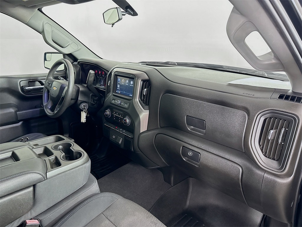 Photo of 2019 Chevrolet Silverado 1500 Custom in Myrtle Beach, SC - 28,  2019 Chevrolet Silverado 1500 Custom:3888Y