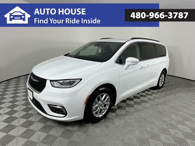 216152020 Chrysler Pacifica Touring L