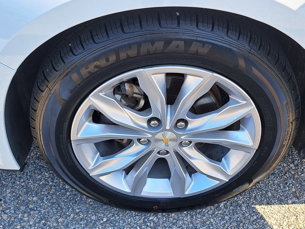 2023 Chevrolet Malibu LT Sedan 4 Dr. FWD 28