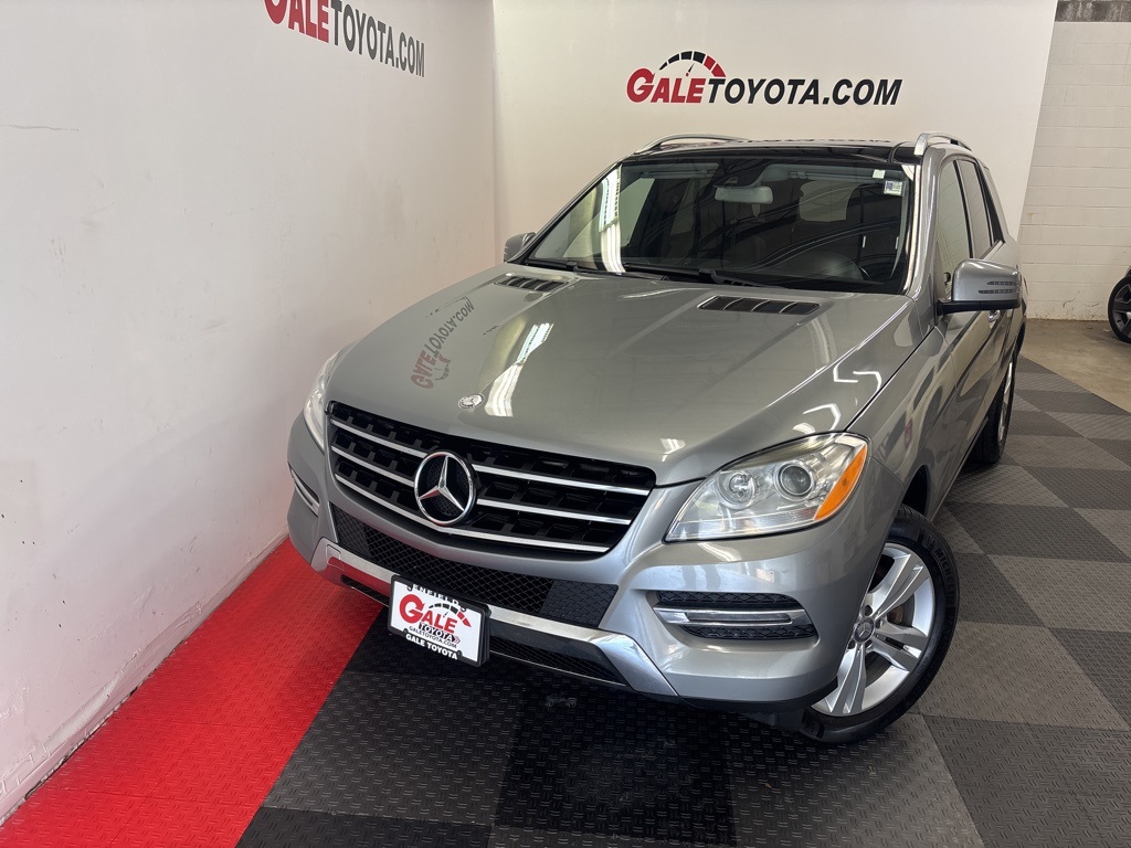 Used 2015 Mercedes-Benz M-Class ML350 with VIN 4JGDA5HB8FA556606 for sale in Enfield, CT