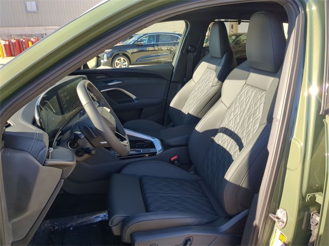 new 2025 Audi SQ5 car, priced at $75,045