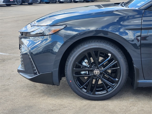 2026 Toyota Camry SE photo 3