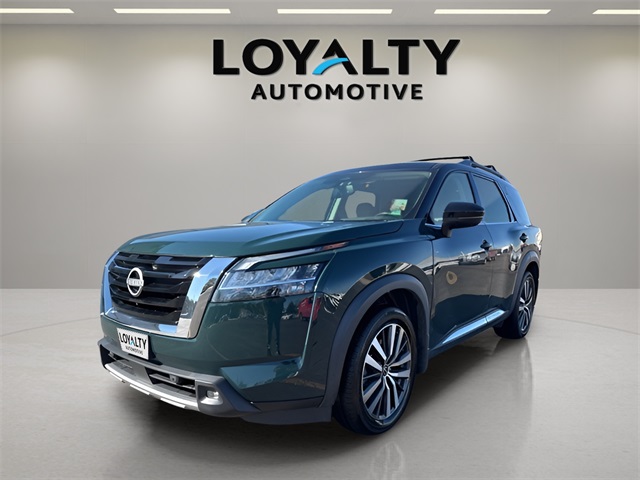2022 Nissan Pathfinder Platinum