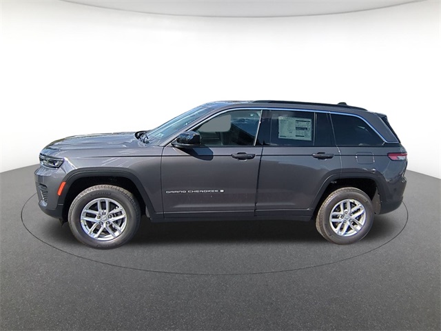 new 2025 Jeep Grand Cherokee car, priced at $38,793