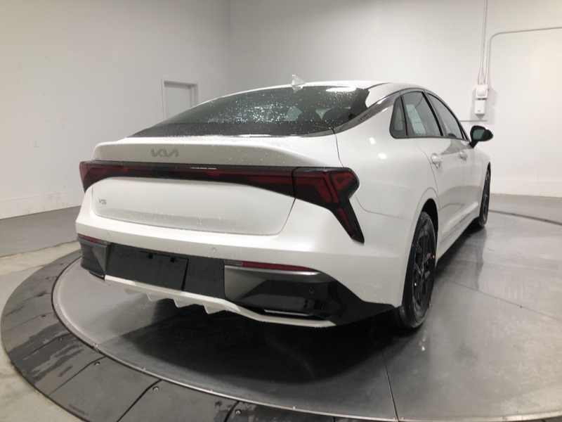 2026 Kia K5 LXS photo 7