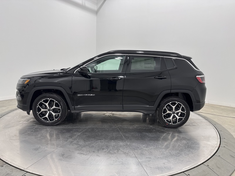 2026 Jeep Compass Limited photo 3