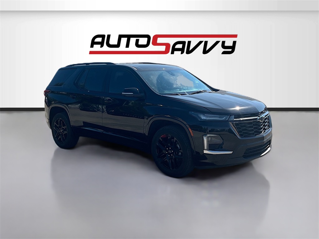 2023 Chevrolet Traverse Premier's photo