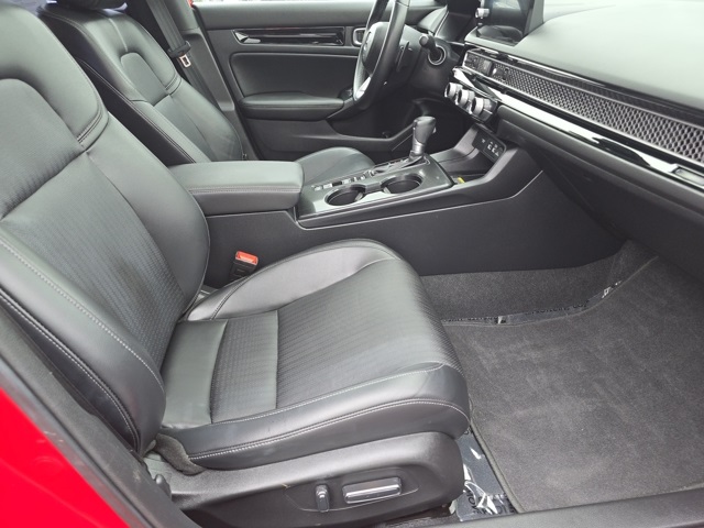 2022 Honda Civic Hatchback Sport Touring photo 28