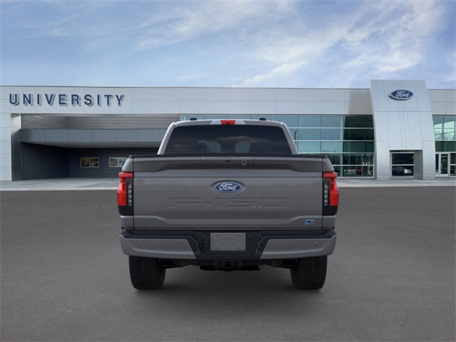 2025 Ford F-150 Lightning photo 5