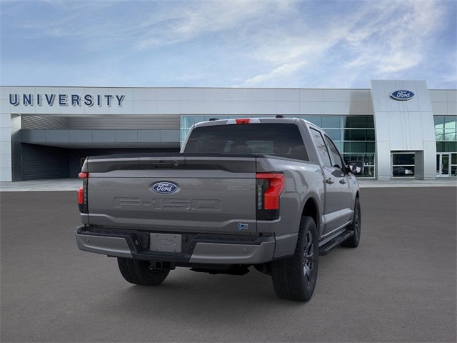 2025 Ford F-150 Lightning photo 8