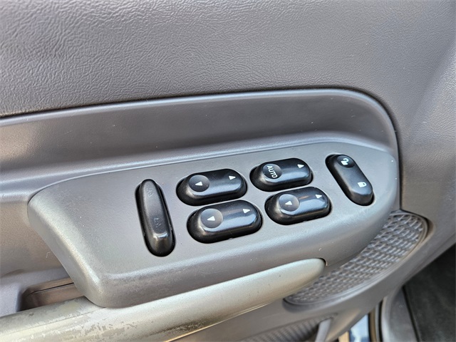 2002 Ford Explorer Sport Trac photo 14