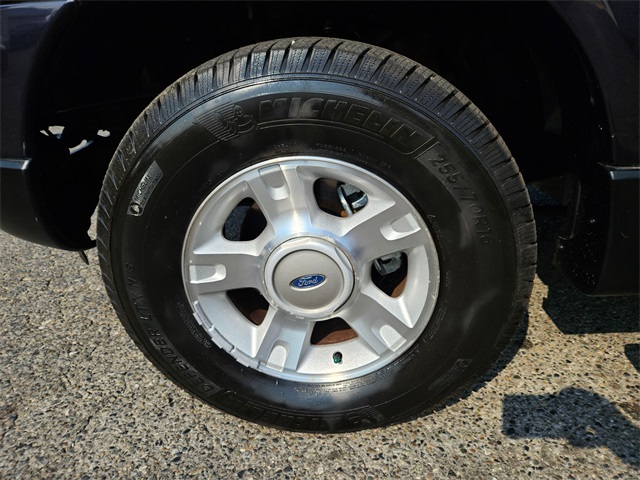 2002 Ford Explorer Sport Trac photo 8