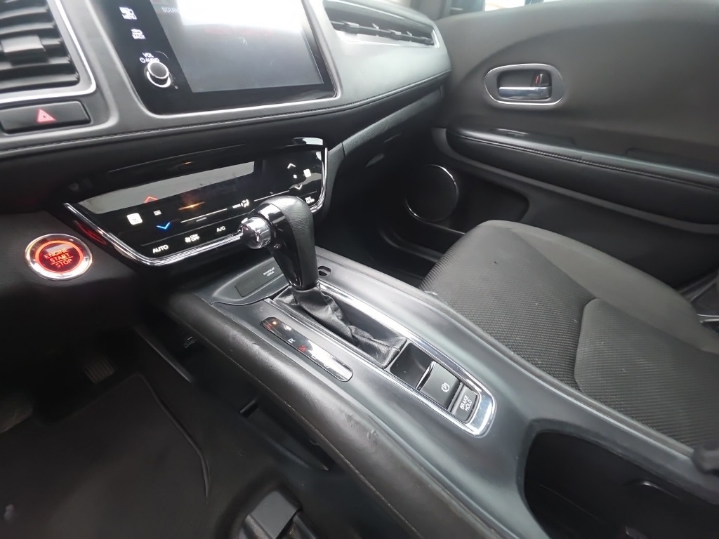 used 2022 Honda HR-V car, priced at $17,895