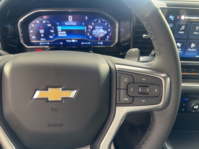 2025 Chevrolet Silverado 1500 LTZ photo 17