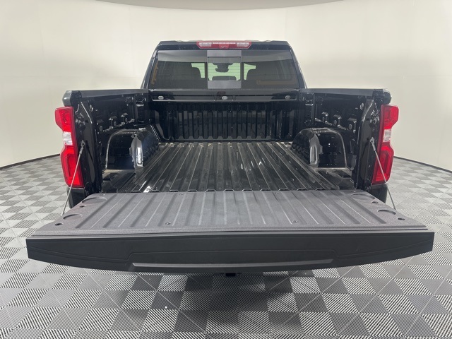 2025 Chevrolet Silverado 1500 LTZ photo 9