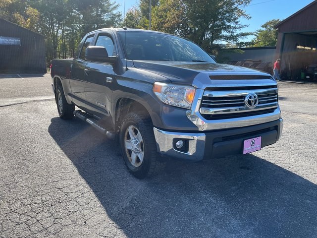 2016 Toyota Tundra SR5
