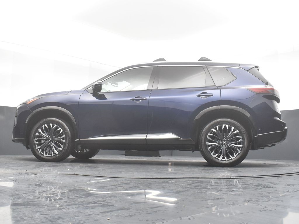 2025 Nissan Rogue Platinum photo 21