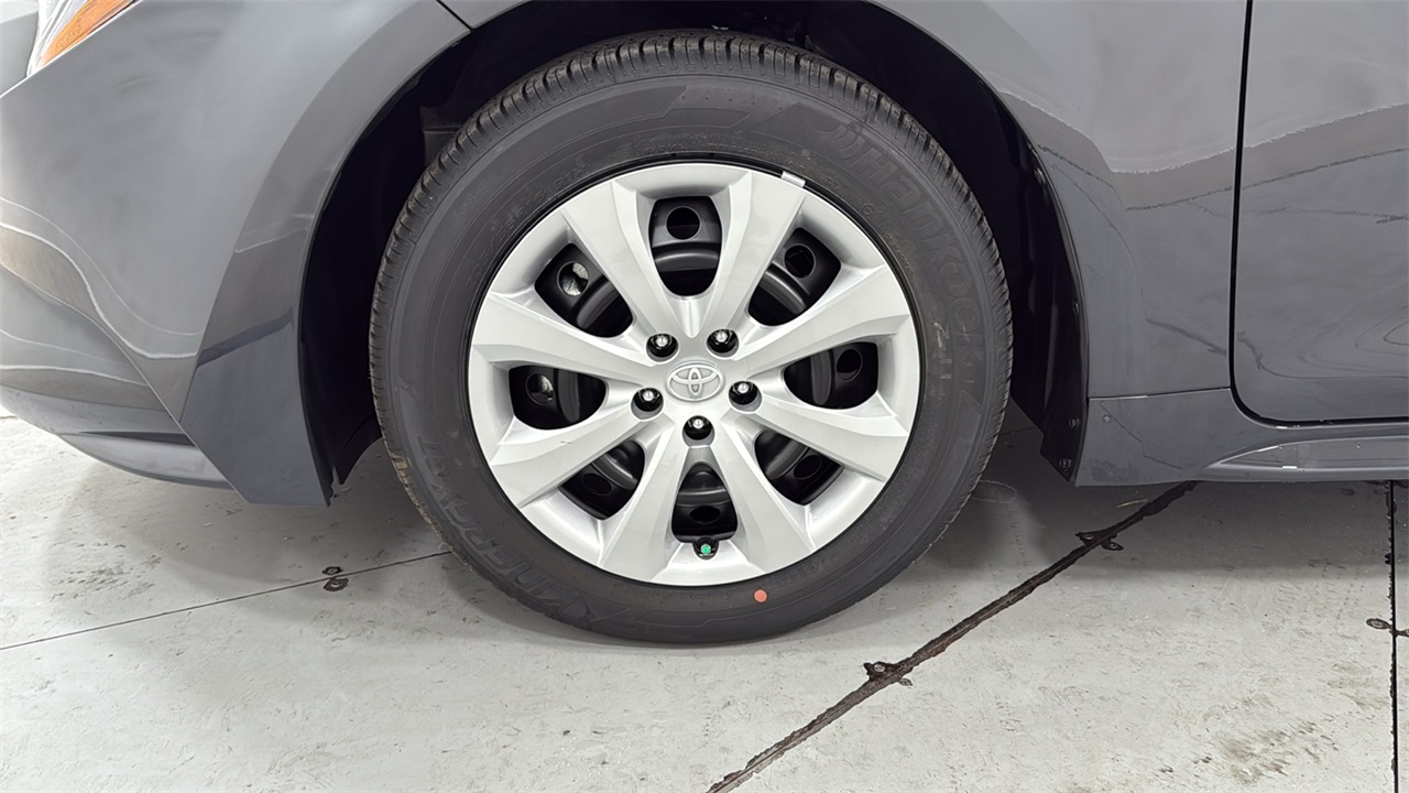 2026 Toyota Corolla LE photo 24