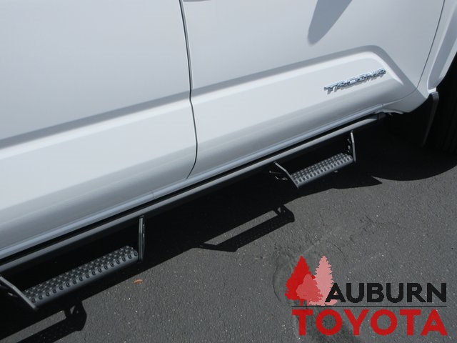 2025 Toyota Tacoma SR5 Double Cab photo 2