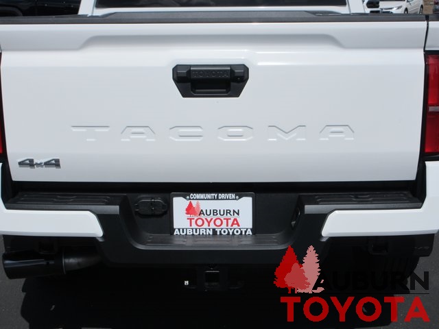 2025 Toyota Tacoma SR5 Double Cab photo 4