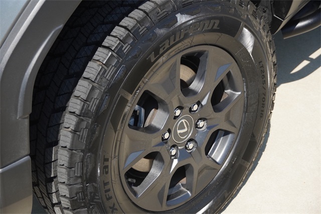 2024 Lexus GX 550 Overtrail photo 8