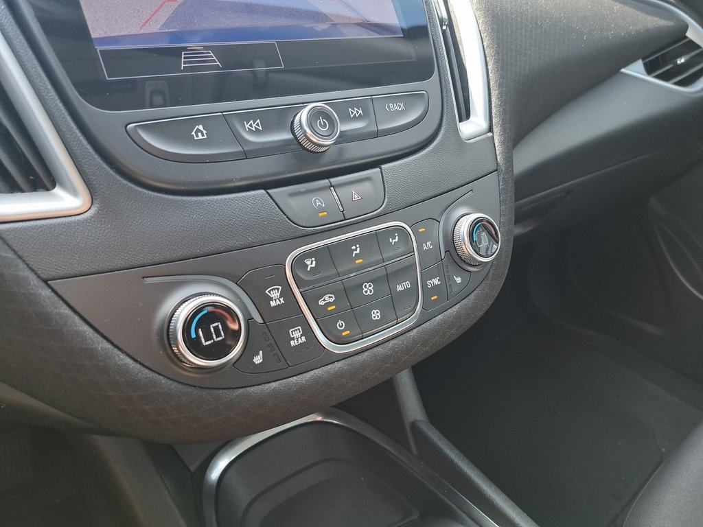 2023 Chevrolet Malibu LT Sedan 4 Dr. FWD 14