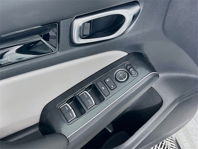 2025 Honda Civic Hatchback Hybrid Sport Touring photo 18