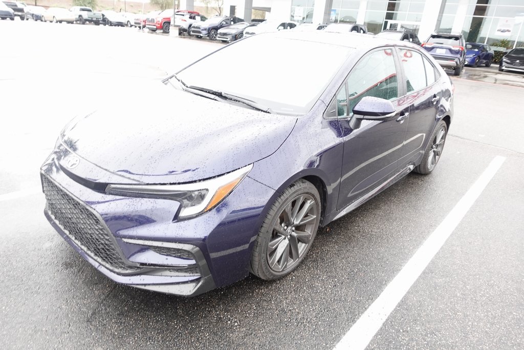 2024 Toyota Corolla SE's photo