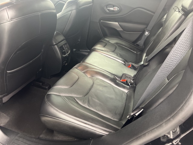 2020 Jeep Cherokee Limited photo 9