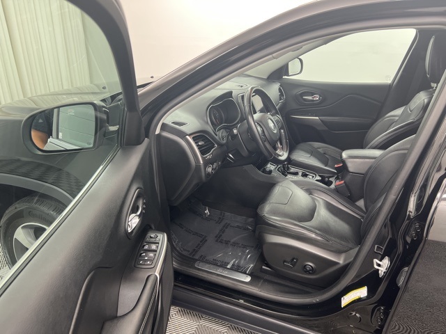 2020 Jeep Cherokee Limited photo 10