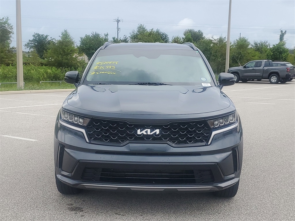 2022 Gravity Gray Kia Sorento S FWD SUV