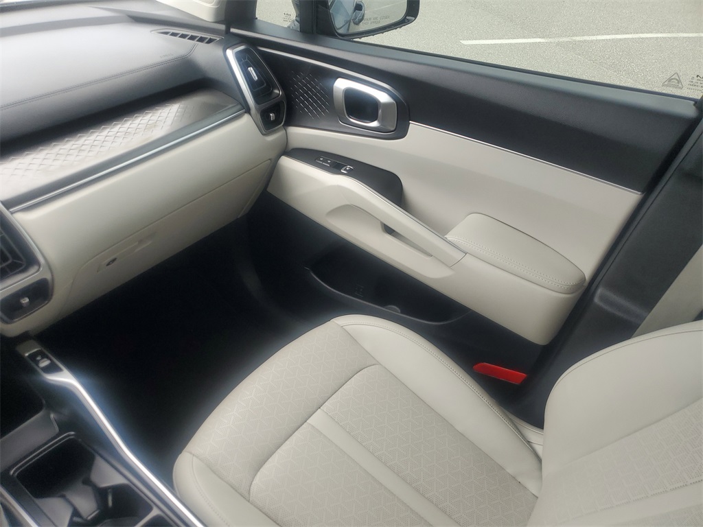 2022 Gravity Gray Kia Sorento S FWD SUV