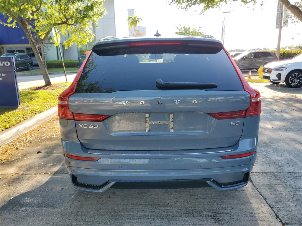 used 2023 Volvo XC60 car, priced at $30,259