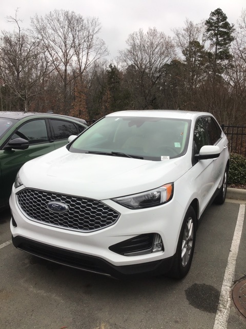 2024 Ford Edge SEL's photo