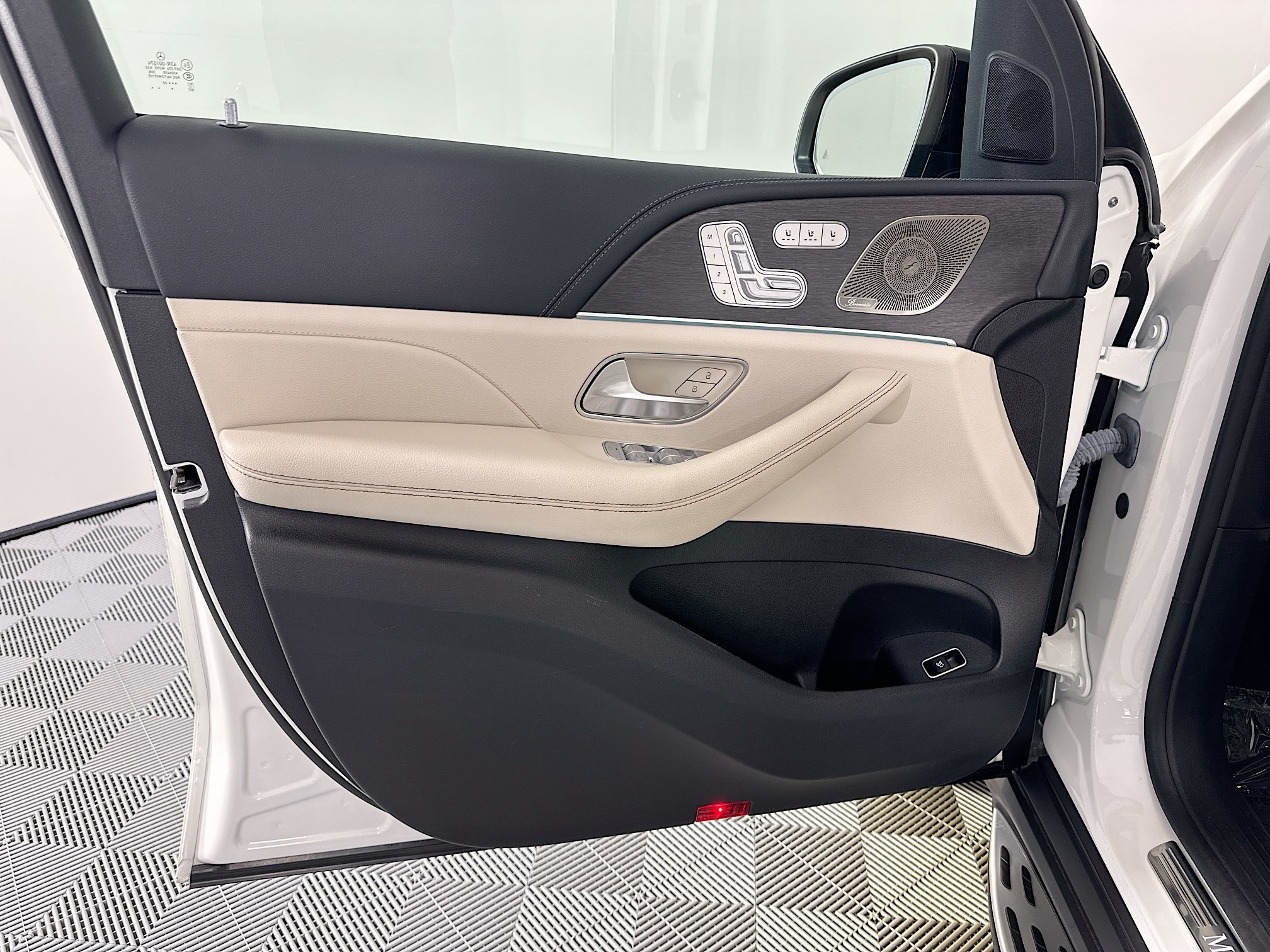 used 2022 Mercedes-Benz GLS car, priced at $61,998