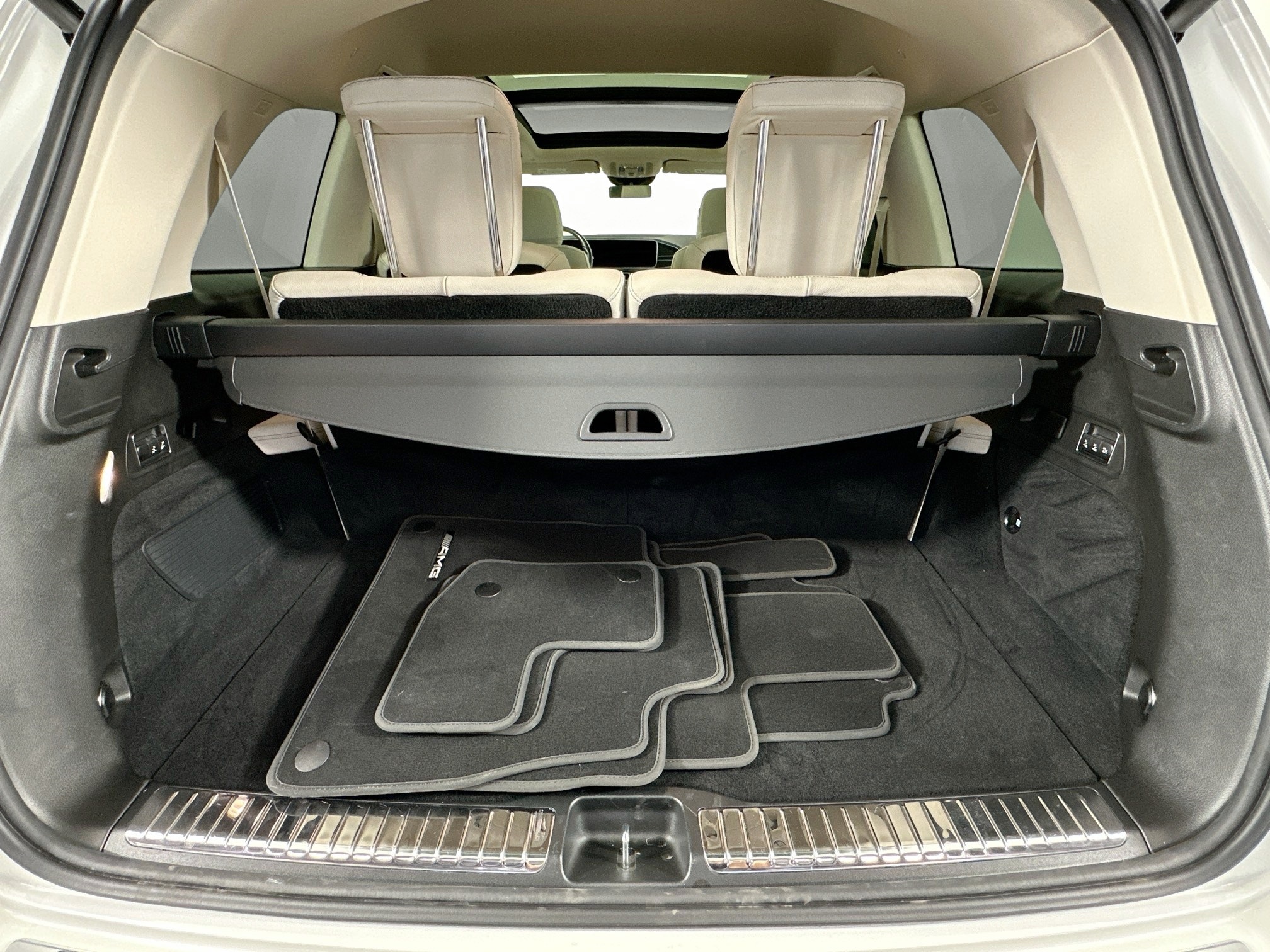 used 2022 Mercedes-Benz GLS car, priced at $61,998